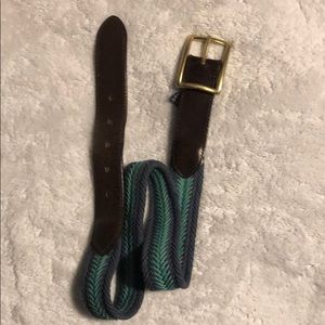 Vineyard vines belt